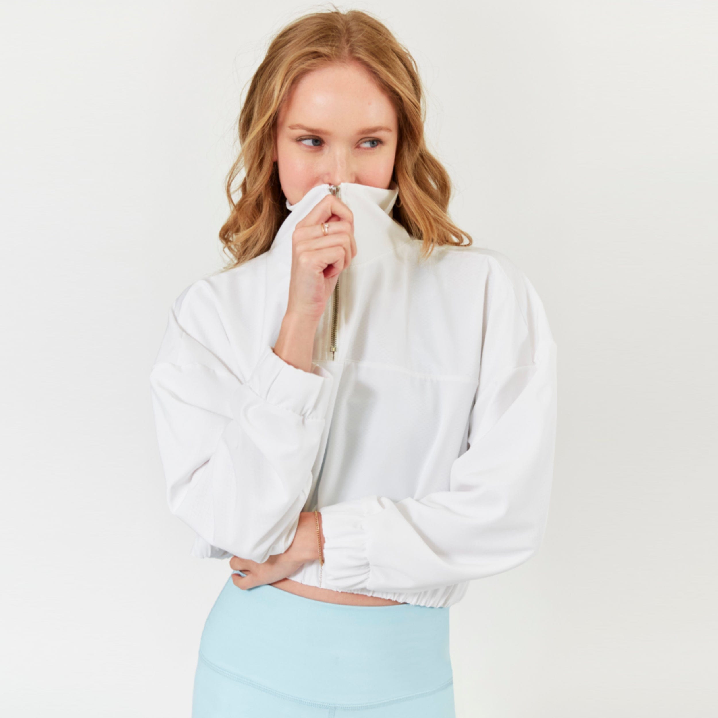 Lezat Jacket Sadie Cropped Windbreaker - White